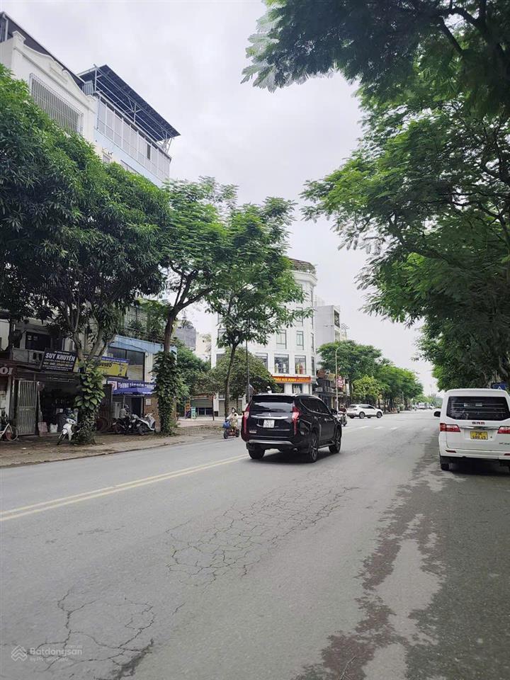 Tđc tứ hiệp, thanh trì 60m mt 6m vỉa hè ô tô tránh kinh doanh chỉ hơn 14 tỷ