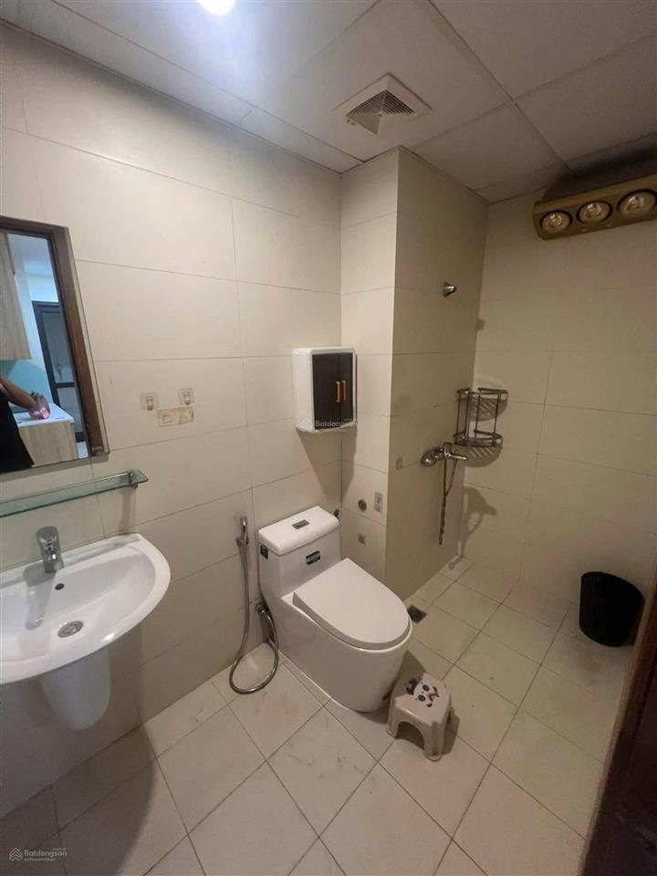 Bán nhà iec tứ hiệp, thanh trì 100m 5 tầng, 13 phòng dòng tiền 35 triệu/tháng giá 15 tỷ