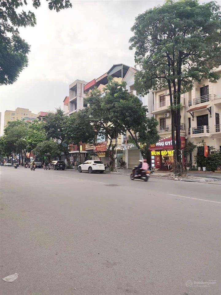 Hiếm bán nhà linh đàm 55m  mt 5m 5 tầng vỉa hè ô tô tránh chỉ 16,5 tỷ