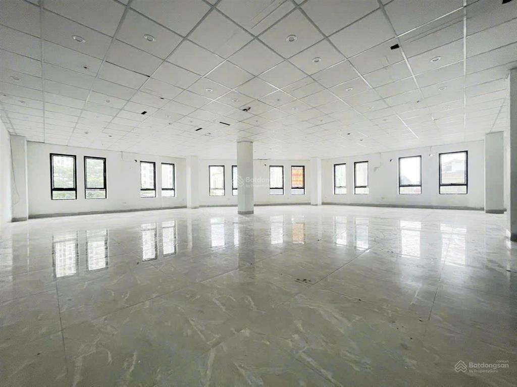 Cho thuê sàn văn phòng 210m tại đấu giá tứ hiệp | chỉ 22 triệu/tháng