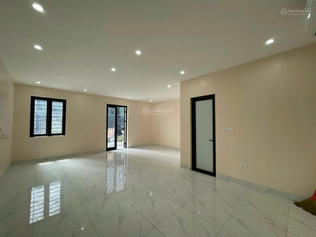 125m2 5 tầng mặt phố trần thủ độ một mặt bằng, nhiều khả năng khai thác kinh doanh
