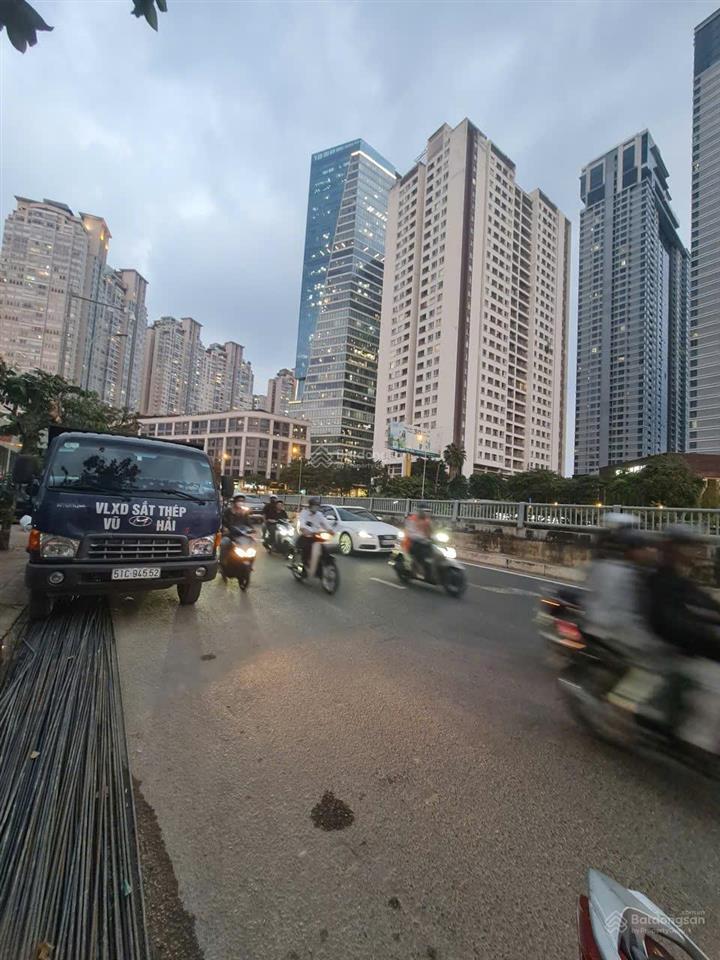 Bán nhanh căn hộ 46m2 tầng cao view thoáng