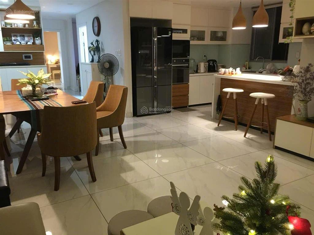 Siêu hot! bán gấp căn hộ 3pn, 2wc, 120m2 tại green valley, tôn dật tiên, q7, 10,5 tỷ