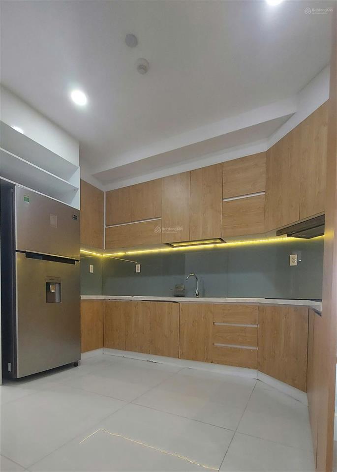 Cho thuê căn hộ scenic valley 1, 26 triệu vnd, 107 m², 3pn, 2wc, đầy đủ nội thất.  0933 064 ***