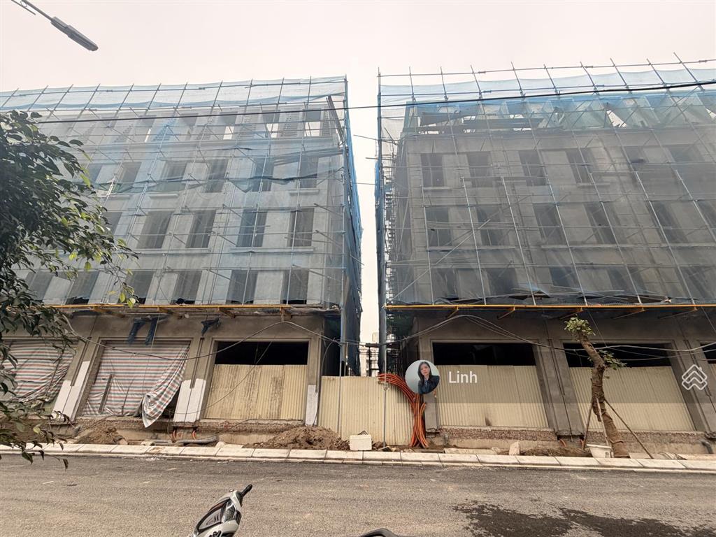 Hàng hiếm văn phú lô góc 75m2 5 tầng ô chờ thang máy mt 5m, kinh doanh, giá đầu tư nhỉnh 19 tỷ