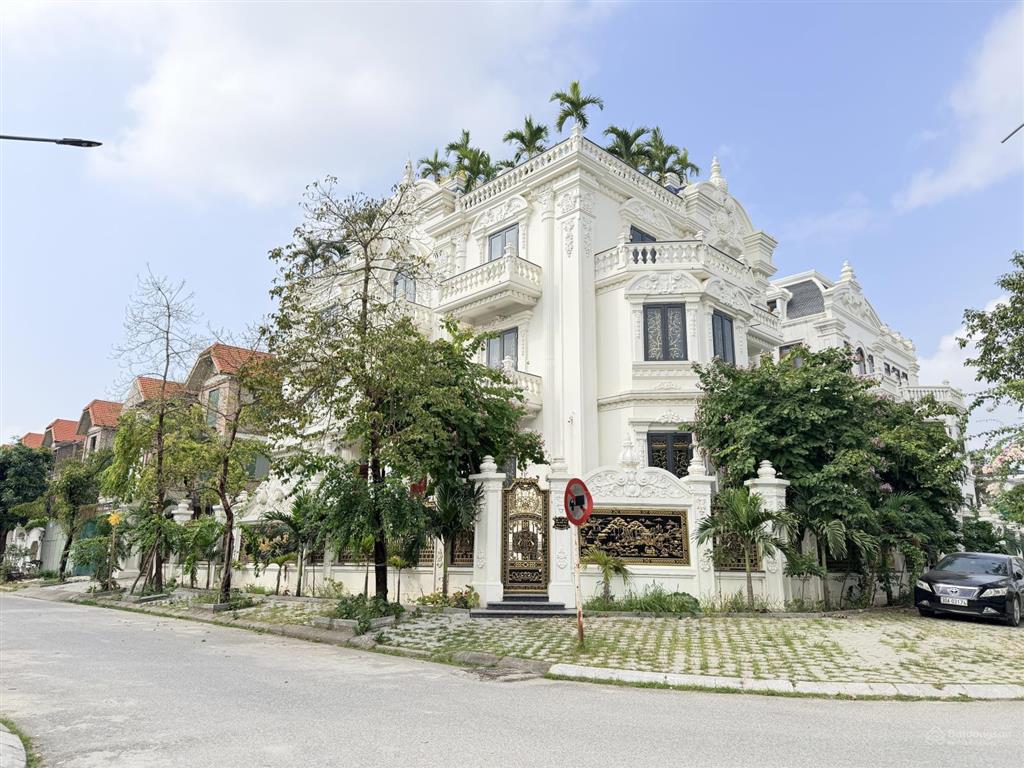 Duy nhất 1 căn biệt thự view hồ phú lương 220m2  mt 10m, hướng đông nam  vị trí hiếm bán, 3x tỷ