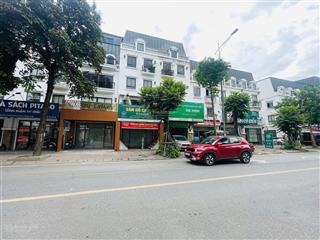 Tôi cần bán gấp liền kề la casta văn phú 75m2, 5t, thang máy, trục chính, đường 22m, hơn 20 tỷ