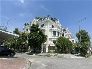 Duy nhất 1 căn góc biệt thự, phú lương 575m2, đường đôi 30m, siêu kinh doanh, giá đầu tư