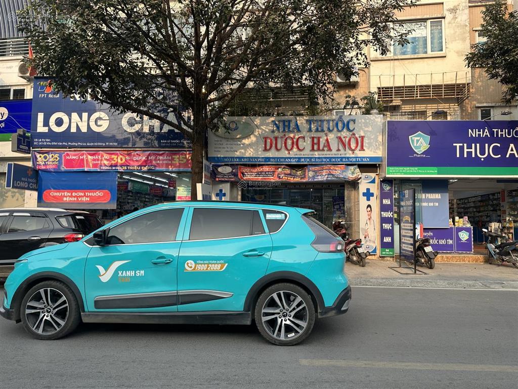 Dòng tiền 600tr/năm  bán gấp nhà mặt chợ văn la  văn phú 90m2, mt 6m, siêu kinh doanh 3x tỷ