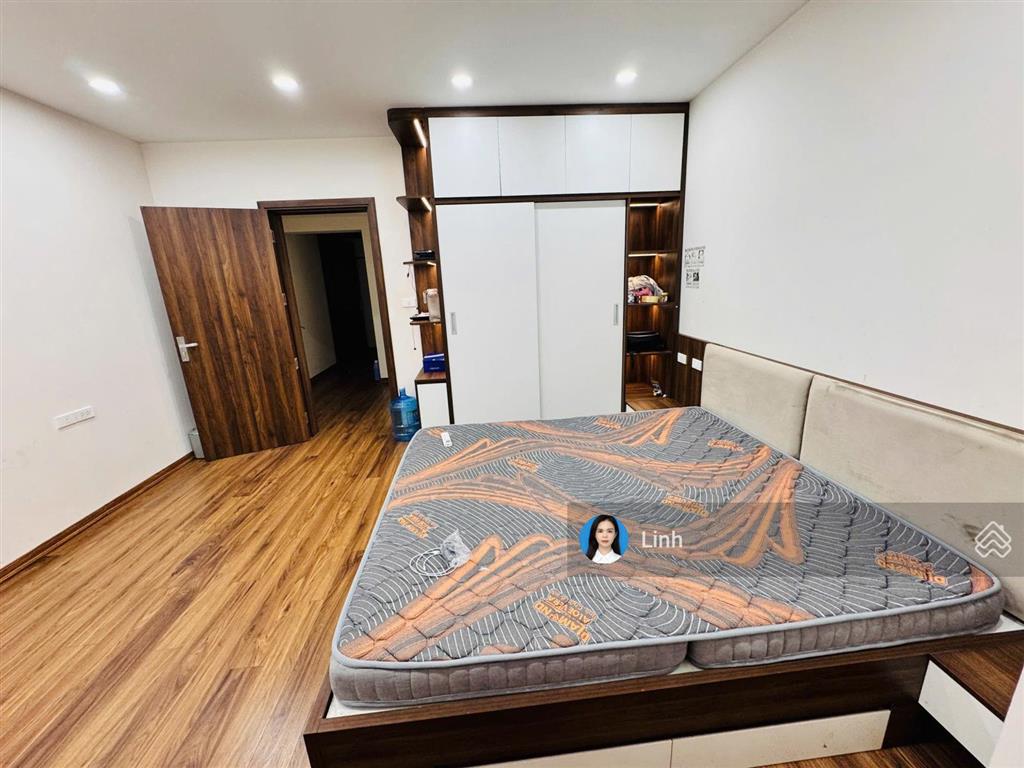 Chủ hạ 3,5 tỷ  bán gấp lô góc la casta văn phú 75m2  3 mặt đường, siêu kinh doanh, nhỉnh 20 tỷ