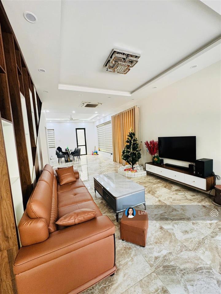 Chủ hạ 3,5 tỷ  bán gấp lô góc la casta văn phú 75m2  3 mặt đường, siêu kinh doanh, nhỉnh 20 tỷ