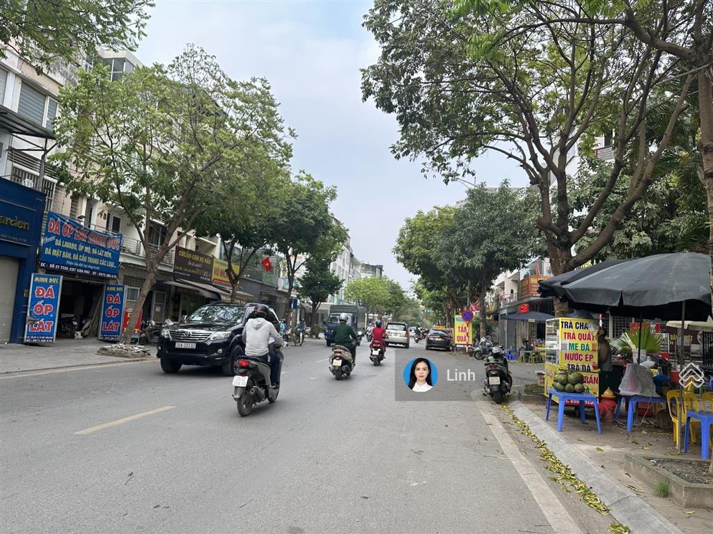 Cho thuê liền kề văn phú  hà đông 90m2, hoàn thiện đẹp  full đồ đường to  giá 16tr/tháng