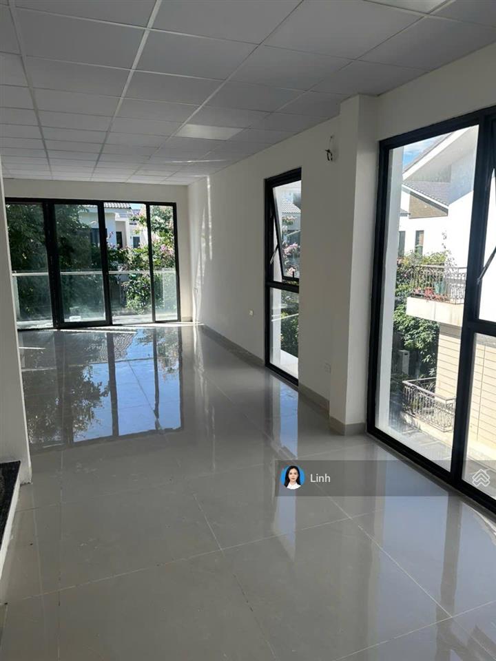 Cho thuê biệt thự phú lương 240m2, hoàn thiện đẹp, trục đường 30m, giá 25tr/tháng