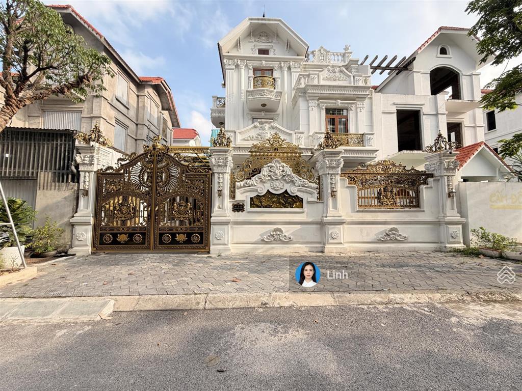 Cho thuê biệt thự phú lương 240m2, hoàn thiện đẹp, trục đường 30m, giá 25tr/tháng