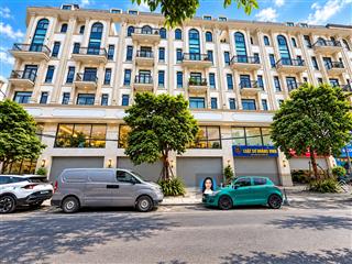 Hiếm  dòng tiền 1,6 tỷ, him lam vạn phúc 180m2, 8 tầng, 2 mặt đường, 1.300m2 sử dụng  hơn 80 tỷ