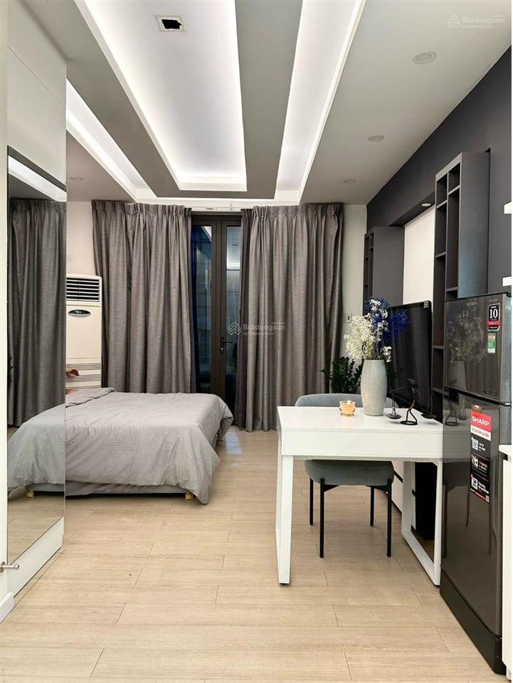 Bán nhà 2 mặt tiền đường hai bà trưng, gần chợ tân định, nhà thờ tân định