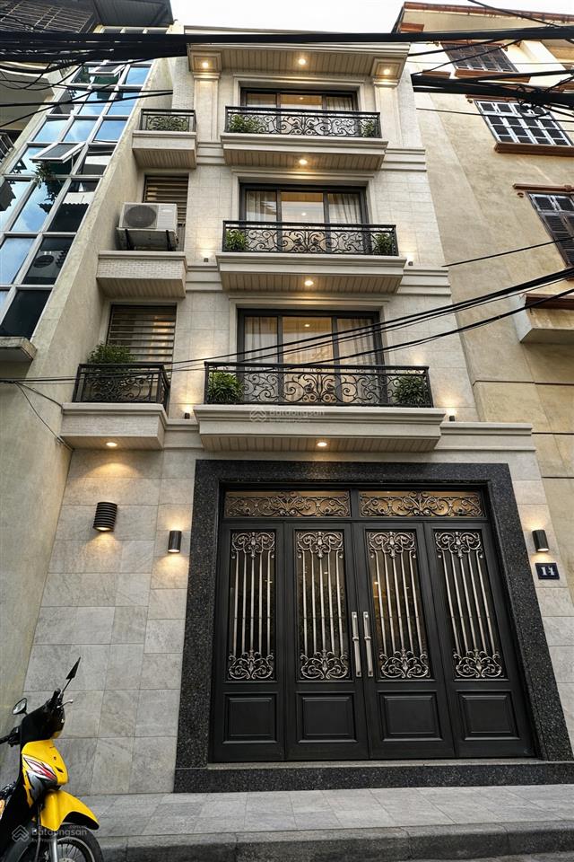 Bán nhà nguyễn khánh toàn, phân lô ô tô tránh, diện tích 50m2 x 5 tầng thang máy, mặt tiền 5.7m.