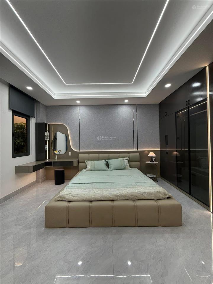 Đẳng cấp! nhà phố dương quảng hàm, phân lô, ô tô tránh, kd cực đỉnh 64m2*5t, mt 5.7m giá 18.9 tỷ