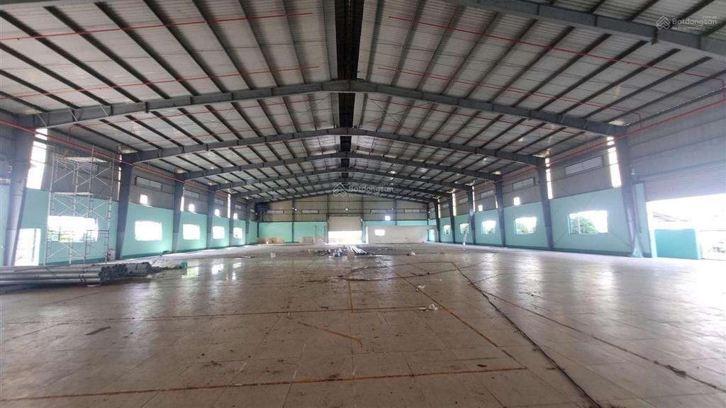 Chính chủ cho thuê nhà xưởng 2.500m2 cụm kcn đức hòa, long an  giá 67.366đ/m2