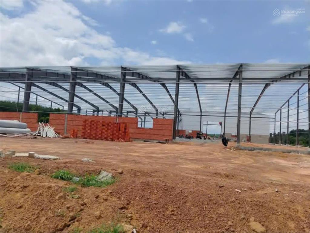 Bán 55.000m2 kcn lê minh xuân 3, bình chánh  giá 8,190 triệu/m2