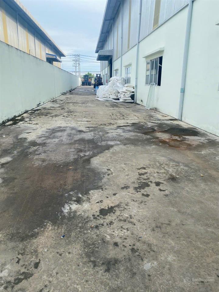Cho thuê kho xưởng 1500m2 đường trần văn giàu, giá 150 triệu/tháng