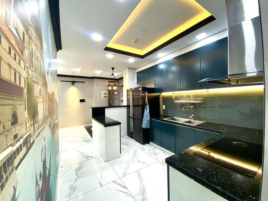 Cho thuê cc scenic valley 1, 32 triệu, 107m2, 3pn, 2wc, nhiều tiện ích đẹp