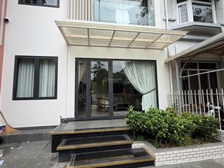 Cho thuê biệt thự phú mỹ hưng,khu mỹ thái 1, 55 triệu, 126m2, 4pn, 4wc, nhiều tiện ích.