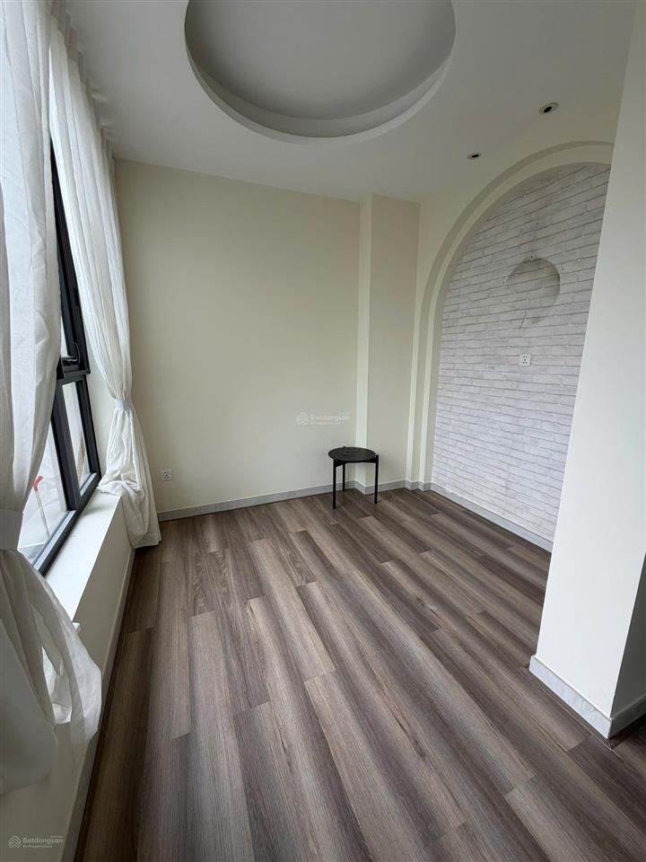 Cho thuê biệt thự phú mỹ hưng, khu mỹ thái 1, 55 triệu, 126m², 4pn, 4wc, nhiều tiện ích.