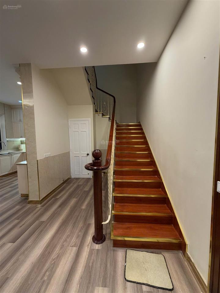 Cho thuê biệt thự phú mỹ hưng, khu mỹ thái 1, 55 triệu, 126m², 4pn, 4wc, nhiều tiện ích.