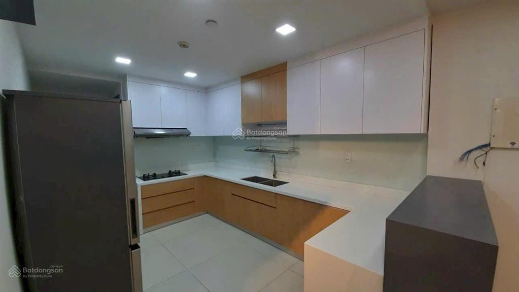Bán căn hộ phú mỹ hưng khu scenic valley1, 10,85 tỷ, 110m2, 3pn,2wc,tầng cao.view đẹp full nội thất