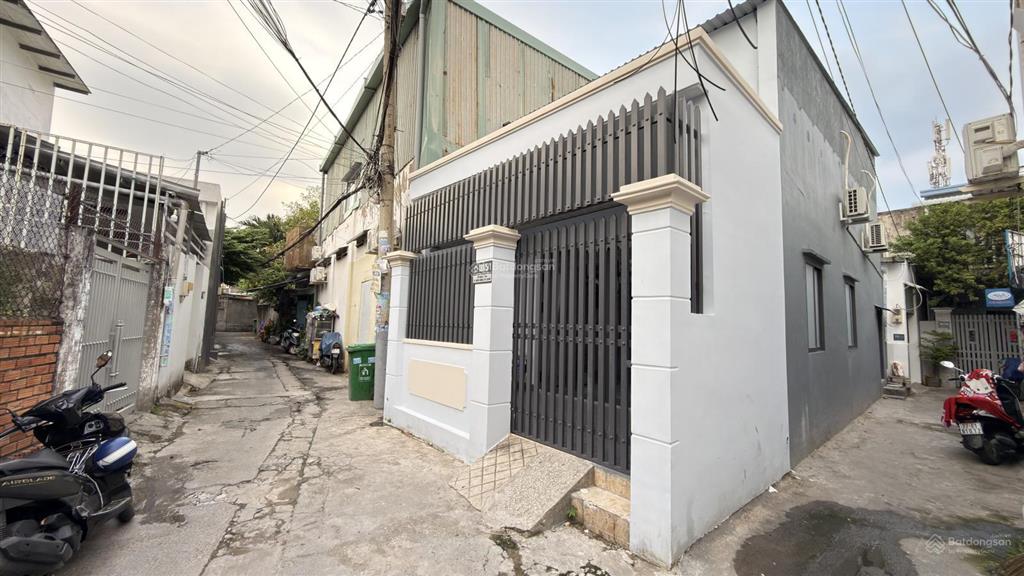 Nhà phố căn góc ngang 5m*dài 12m  đường tô ngọc vân linh đông hẻm xe hơi  giá 5.4 tỷ