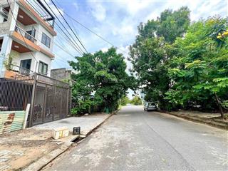 Bán đất tặng nhà đường 7m5 trần quang long, gần biển, ngay trung tâm hành chính, gần siêu thị mega