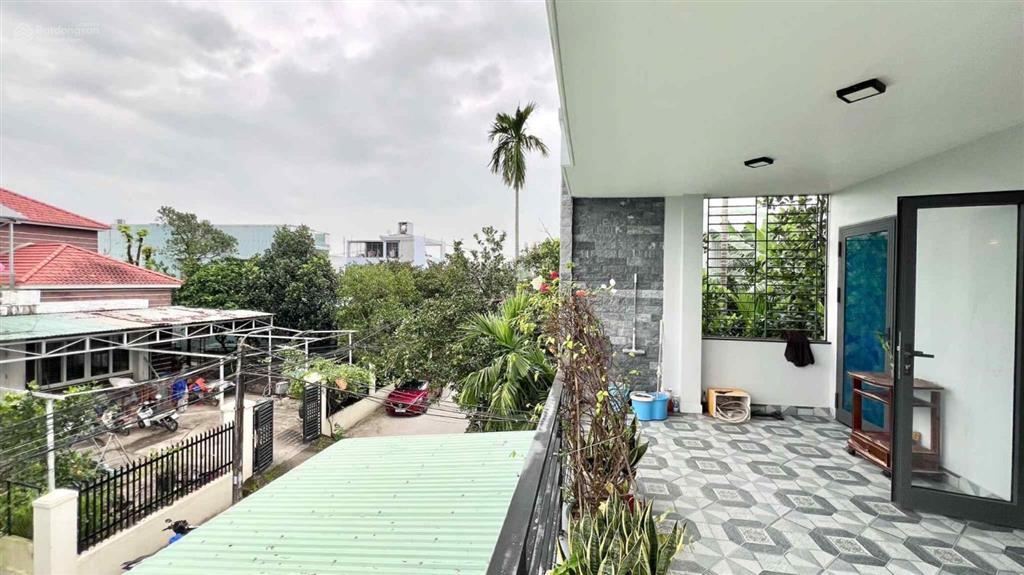 Chủ gửi bán nhà 2 tầng 2 mt đường 6m  ngay cạnh chợ phong nam cách ql1a 500m, gần trường giá tốt