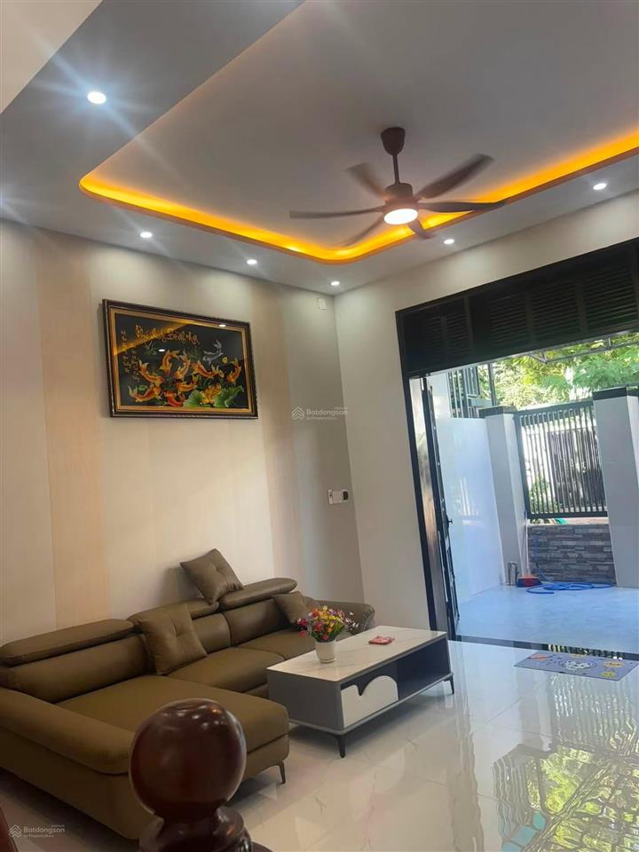 Chủ nợ bank để lại ngôi nhà 2 tầng mt đống công tường thuộc p. hoà xuân  đn chỉ hơn 5 tỷ