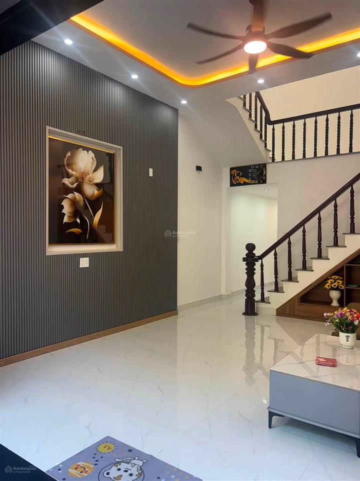 Chủ nợ bank để lại ngôi nhà 2 tầng mt đống công tường thuộc p. hoà xuân  đn chỉ hơn 5 tỷ