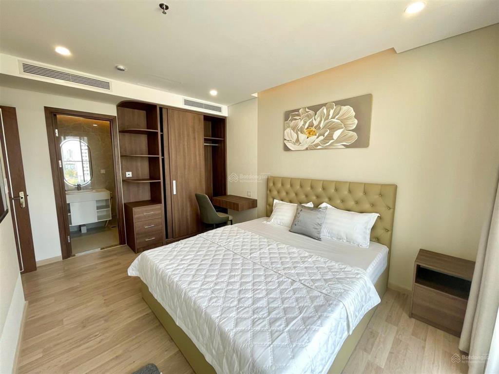 Bán căn hộ view sông tòa ct1 riverside luxury