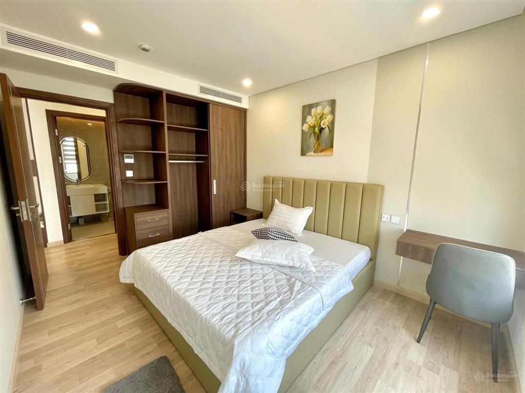 Bán căn hộ view sông tòa ct1 riverside luxury