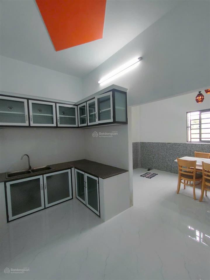 Bán nhà lầu 4 phòng ngủ, ở tân kim cần giuộc, long an cũ giá 2,19 tỉ