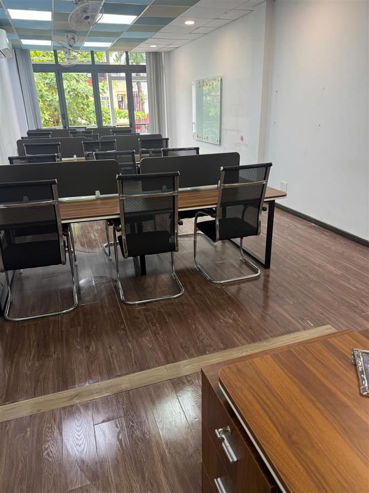 Văn phòng giá 18 triệu/tháng dt 160m2 tại số 9 vũ tông phan, an phú, quận 2. chính chủ