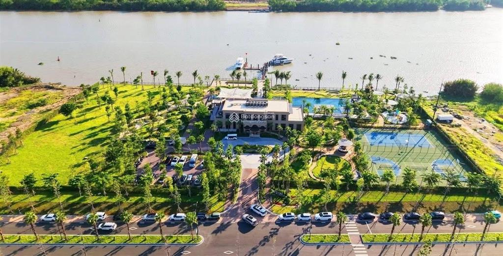 Bán bt 4pn, 4wc, 180m2, giá tốt tại elyse island, nhơn trạch, đồng nai