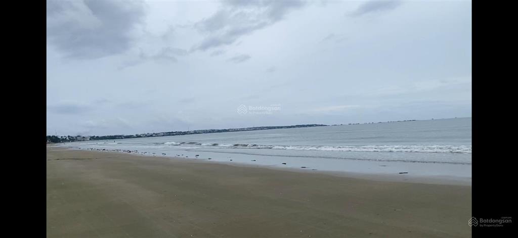 Chính chủ bán đất mặt tiền đường huỳnh thúc kháng mũi né phan thiết rộng 37m, khu resort, gần biển