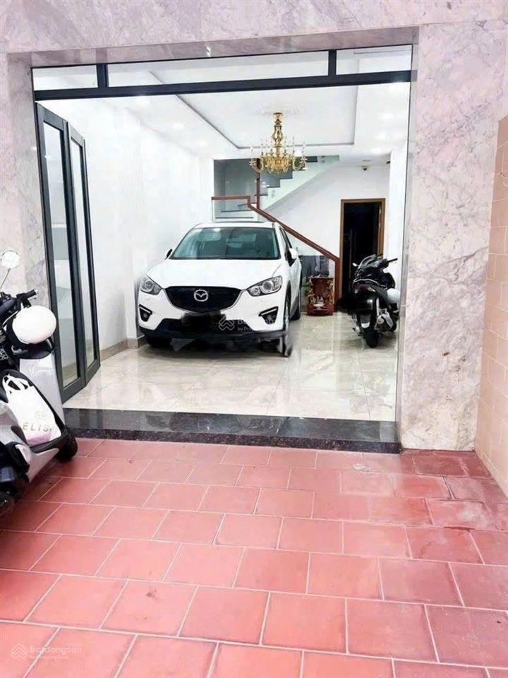 Bán nhà phố đường nguyễn kiệm, phú nhuận, 4x20m, 3 tầng, ô tô/xe tải vào nhà. giá chỉ 16 tỷ