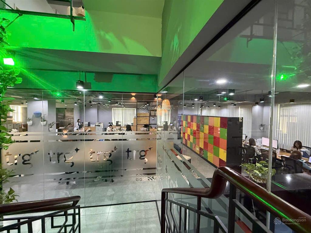 Cho thuê building lớn hiếm có mặt tiền nguyễn cơ thạch, sala, gần 1.400m2, 1 hầm 5 tầng nổi