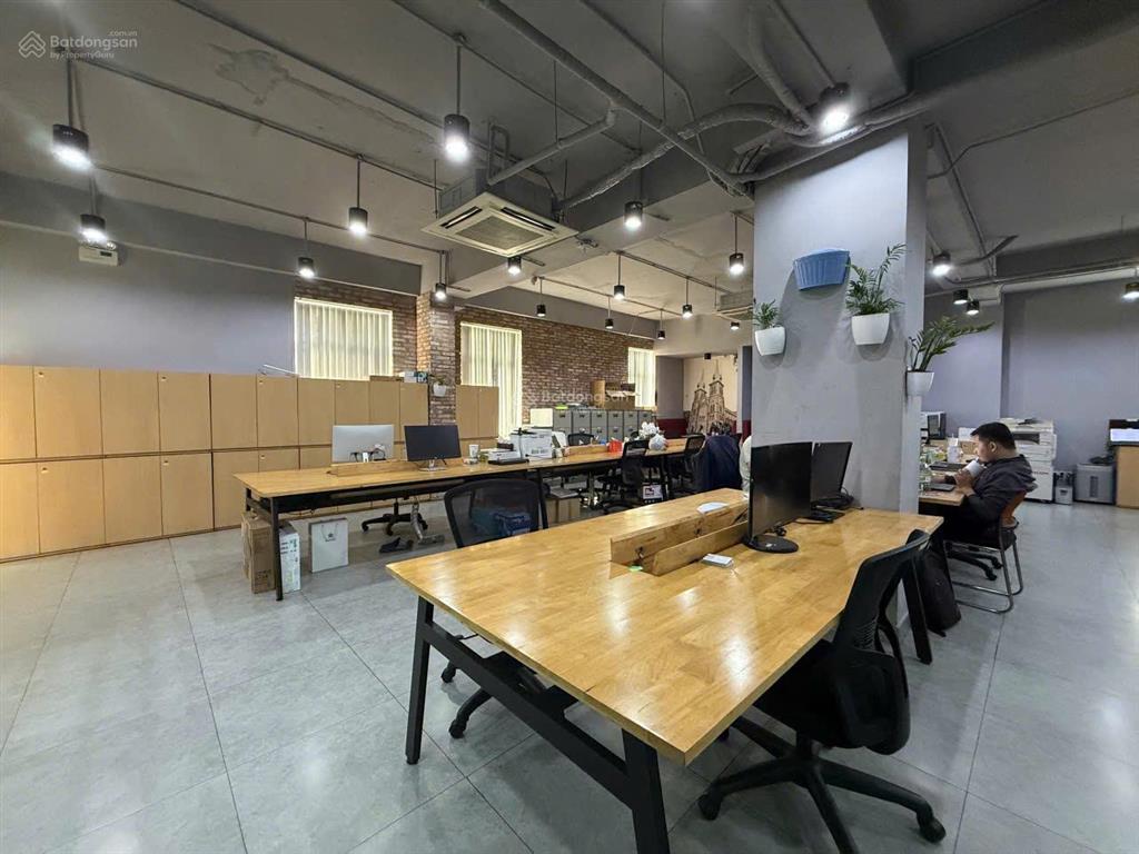 Cho thuê building lớn hiếm có mặt tiền nguyễn cơ thạch, sala, gần 1.400m2, 1 hầm 5 tầng nổi