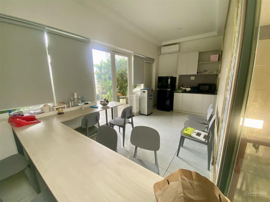 Cho thuê nhà phố 1 hầm 5 tầng nổi, 480m2, hoàn thiện cao cấp tại sala đại quang minh, 120tr/tháng