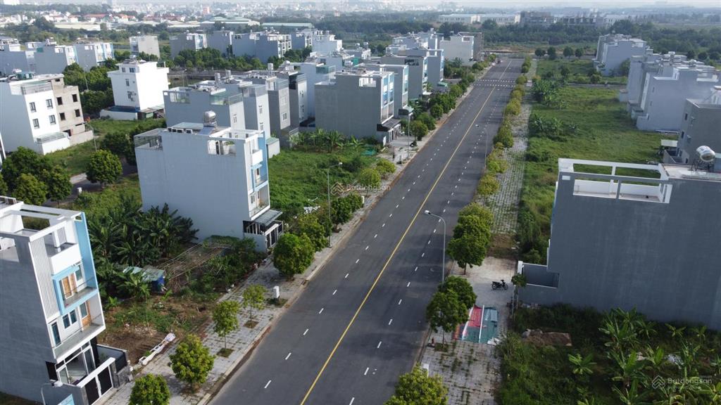Chỉ cần bán gấp 100m2 giá 8 tỷ