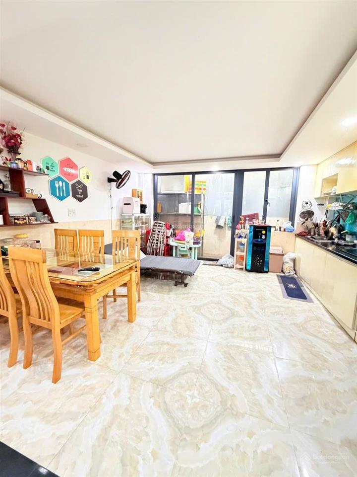 Bán nhà 4.7m x 11m hẽm 8m,5 tầng,4pn, p thờ, sân thượng , chỉ 5 tỷ350. gần cầu an lộc ,shr 50,6m2