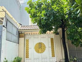 Nhà 2 tầng, xe hơi đậu trong nhà,trung tâm hiệp bình phước thủ đức, 1 trục ra ql13 4x20m=80m2. 7tỷ3