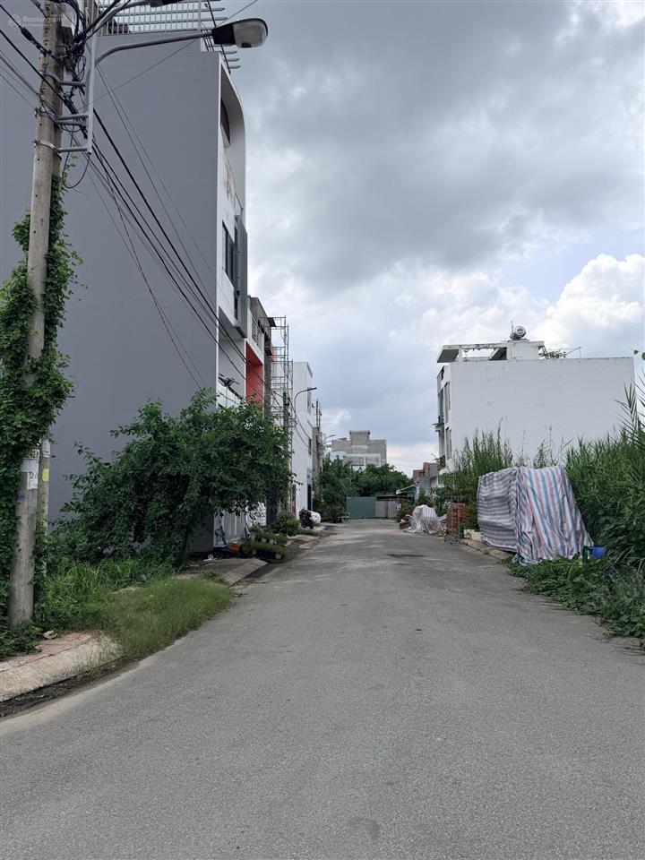 Cần bán nhà khu dân cư đặng gia phát, phường long phước, tp hồ chí minh