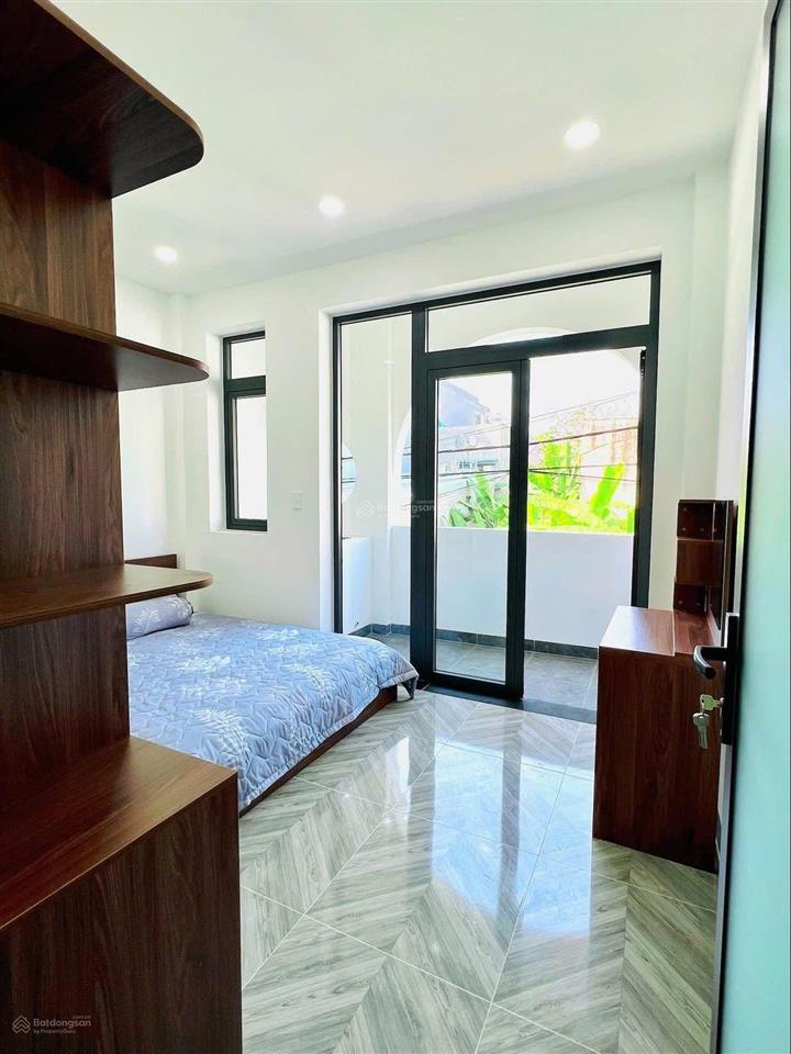 Cần bán nhà mới xây tại hẻm 47 đường trường lưu, phường long trường, tp hồ chí minh